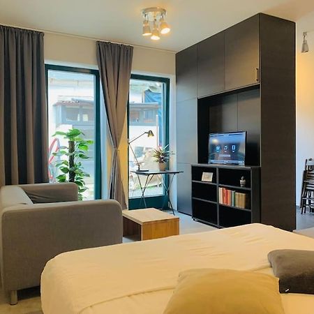 Cozy Friendly Place With Free Parking Prag Exteriör bild